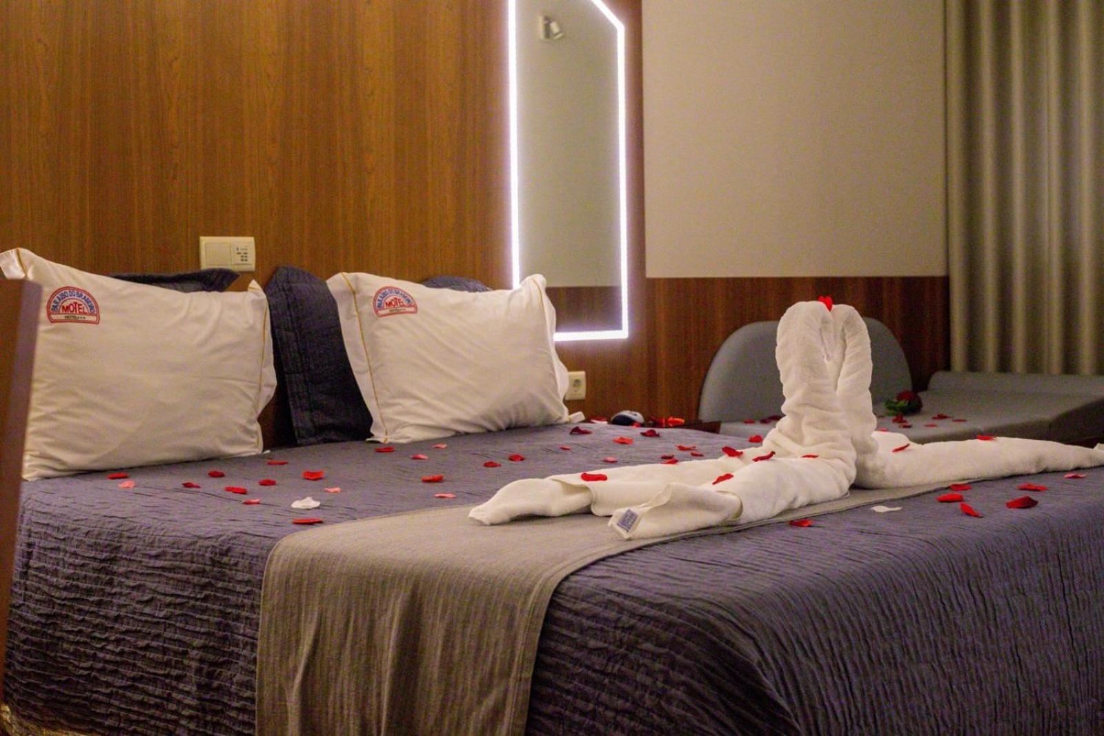 Motel Paraiso Do Braseiro 加亚新城 外观 照片